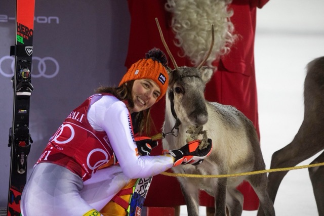 Petra Vlhová en action
